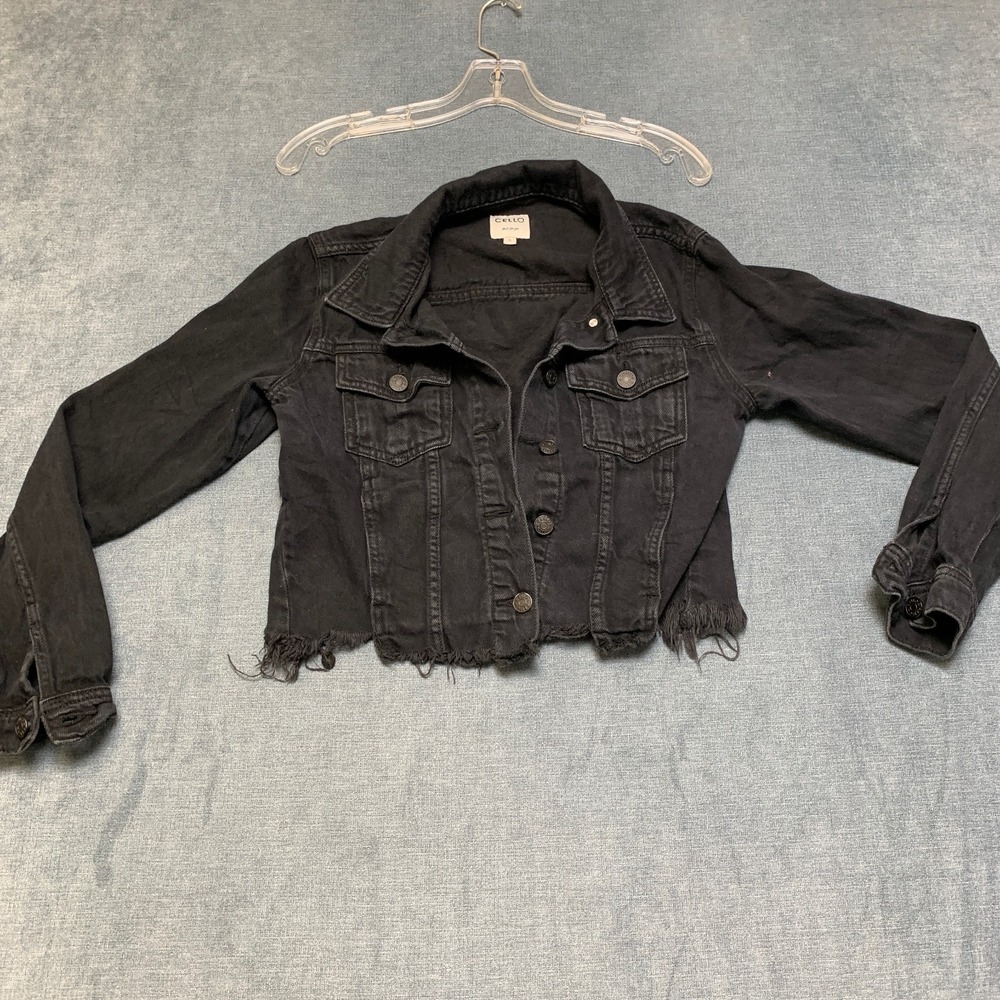 Cello Cropped Trucker Jacket Womens Small Black Denim Frayed Hem Button Front
